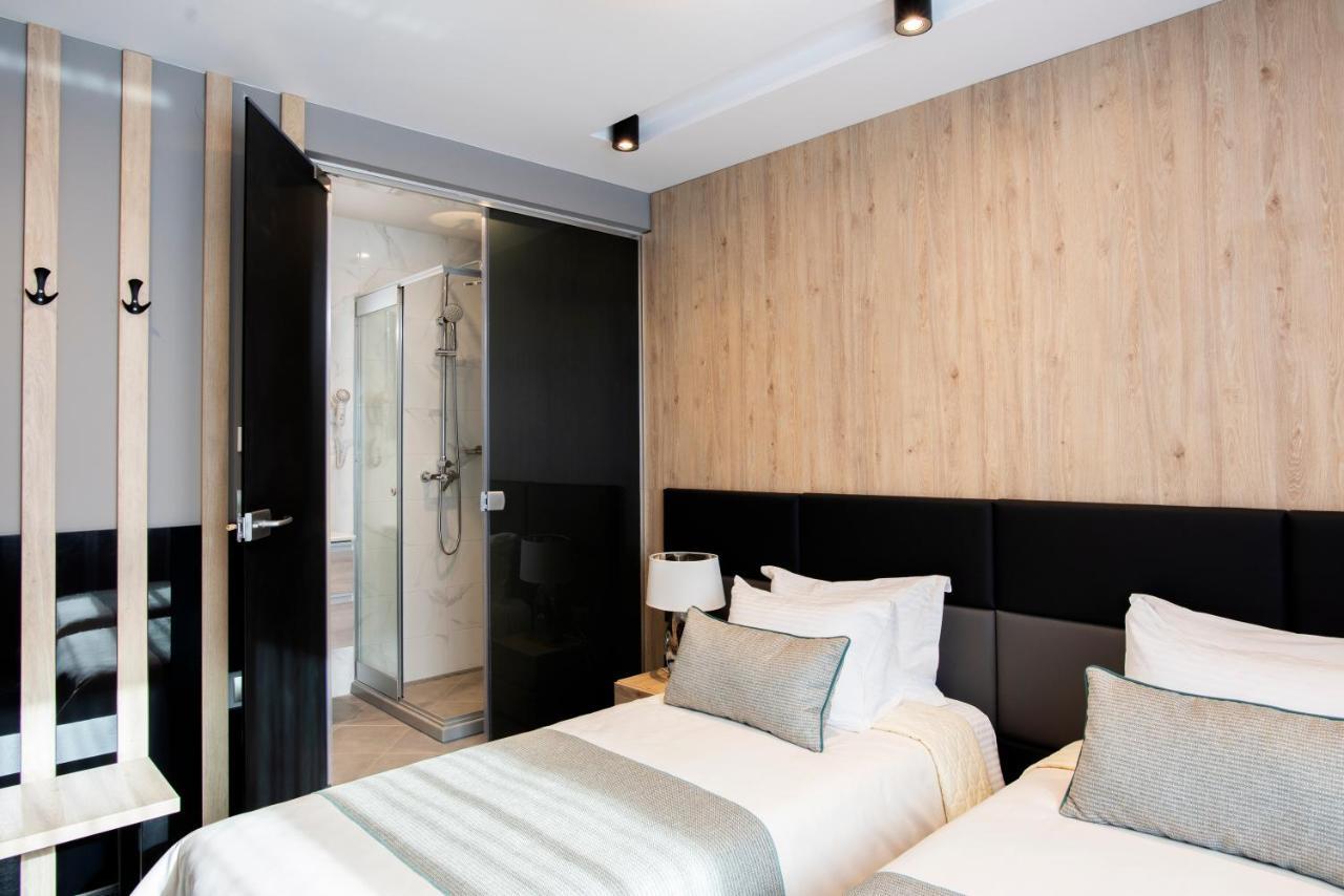 Family Hotel Business Club Shumen Dış mekan fotoğraf