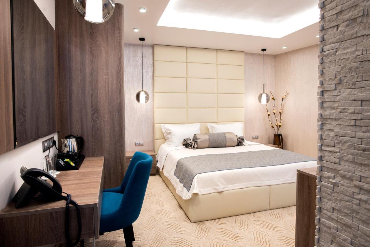 Family Hotel Business Club Shumen Dış mekan fotoğraf